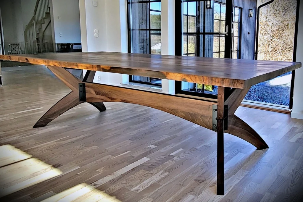 Modellen heter Himmelfjäll - från Nordanlids Rustik.